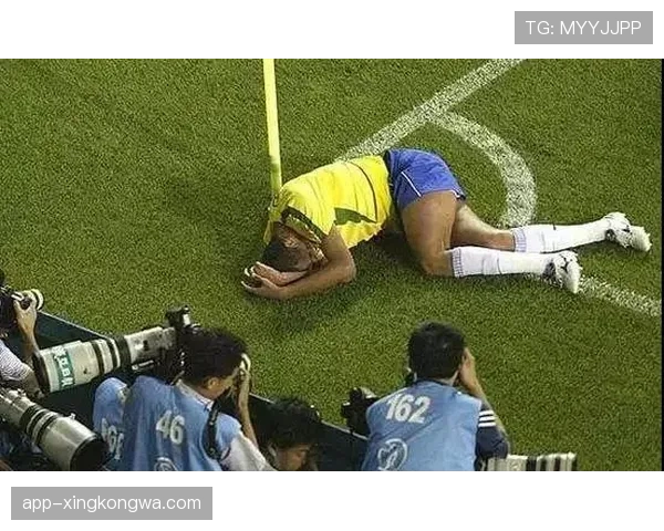 角旗判罚规则全拆解，哪些情况球权才归角球？