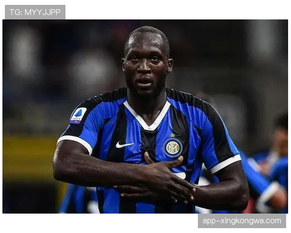 哈兰德与卢卡库：身体型中锋的战术适配性与角色差异分析